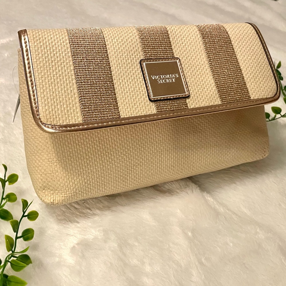 💗 Victoria's Secret Straw Clutch 💗